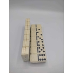 Jeux de domino double six noir et blanc de face noir et blanc