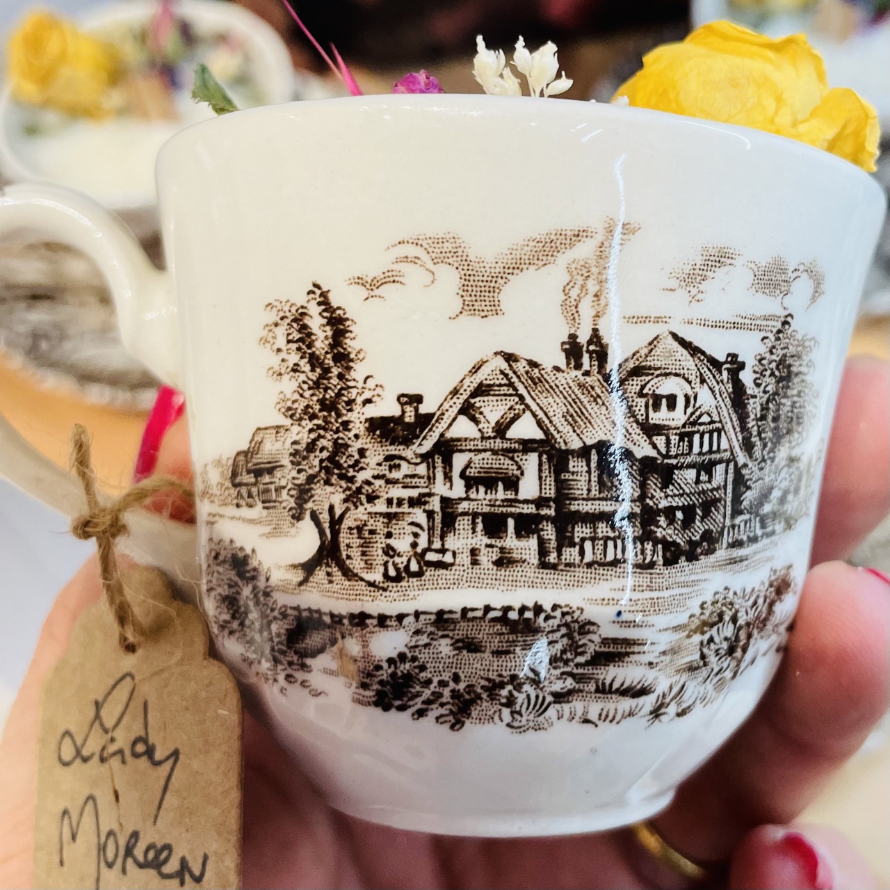 LAdy Moreen zoom tasse 1