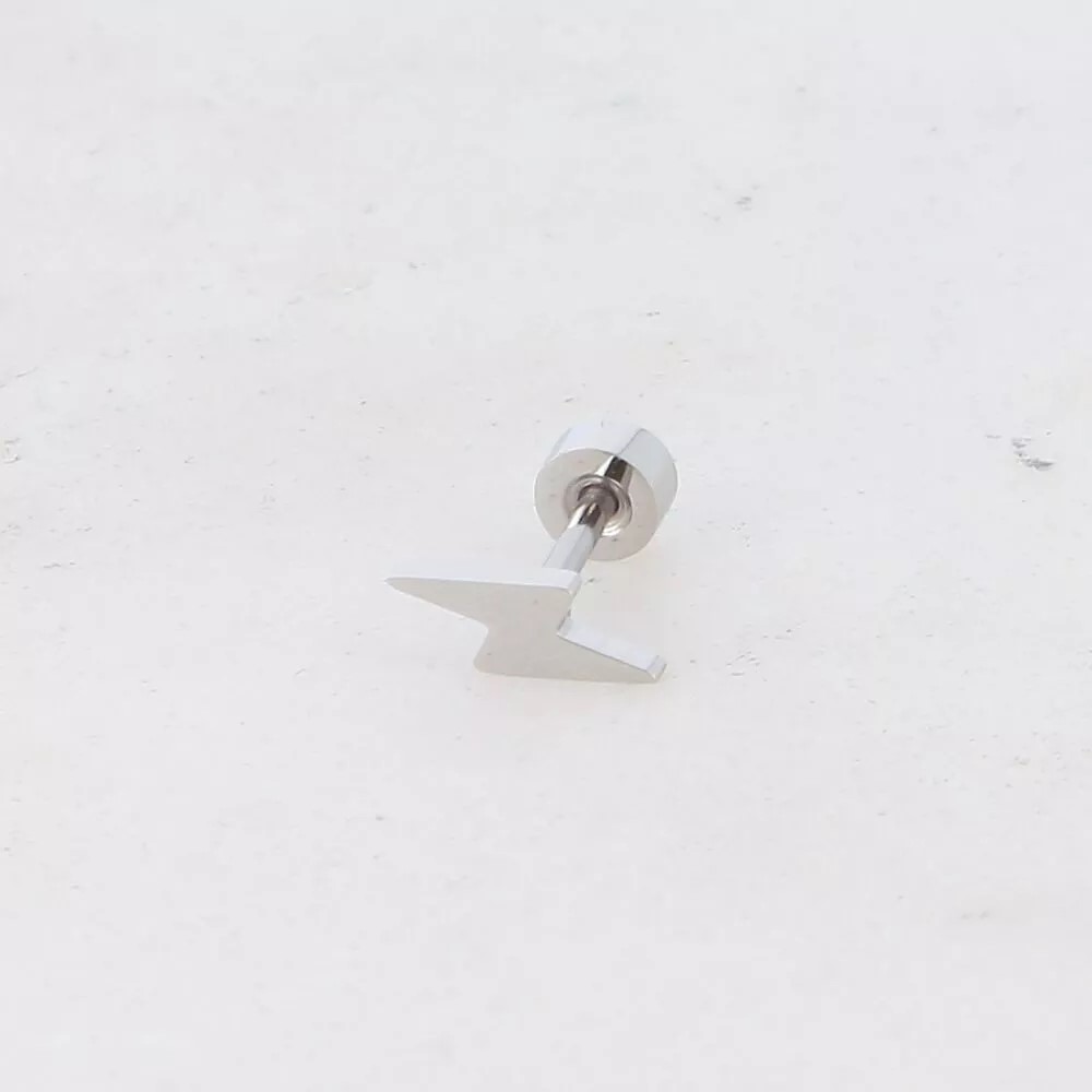 Piercing eclair