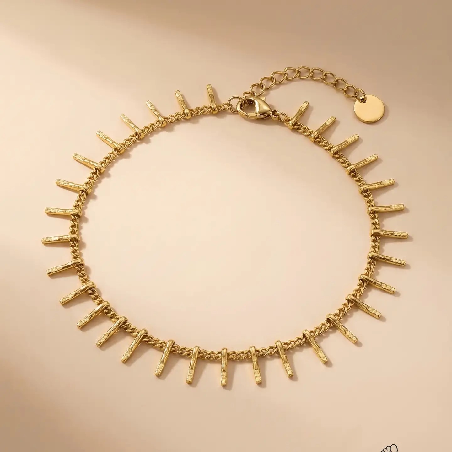 Chaine cheville doré