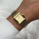 CW11825_SQ