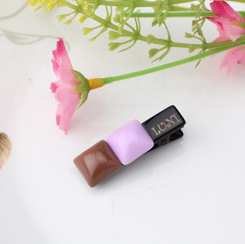 barrette bicolore chocolat et lilas pour chien