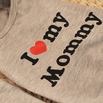 t-shirt pour chien gris i love my mommy 4