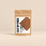 Sachet CUT BY FRED sur fond beige