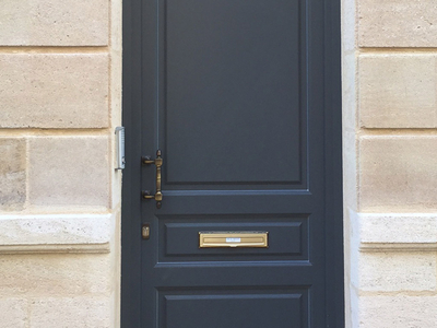 porte-entree-bois-haute-securite