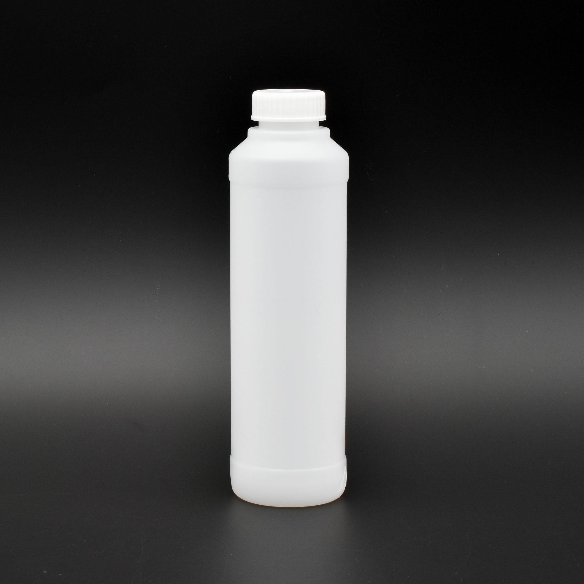 flacon-plastique-blanc-250ml-16271-nettoyer-la-maison