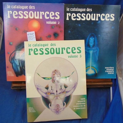 Collectif  : Le catalogue des ressources. 3 volumes : nourriture Social santé...