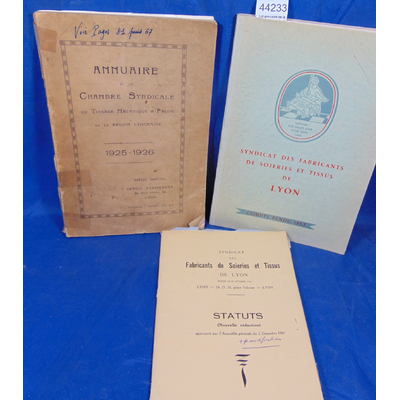 : Lot annuaire de la chambre syndicale du tissage mécanique à Facon et 2 plaquettes...