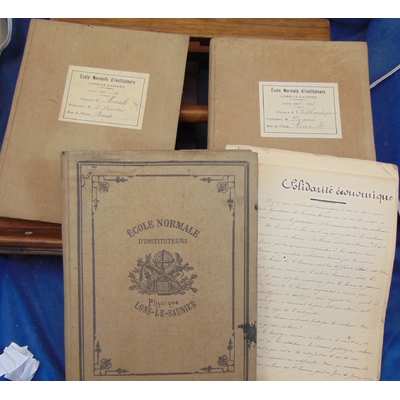 : 3 cahiers d'écoliers 1906-1908 Morale Arithmétique Physique...