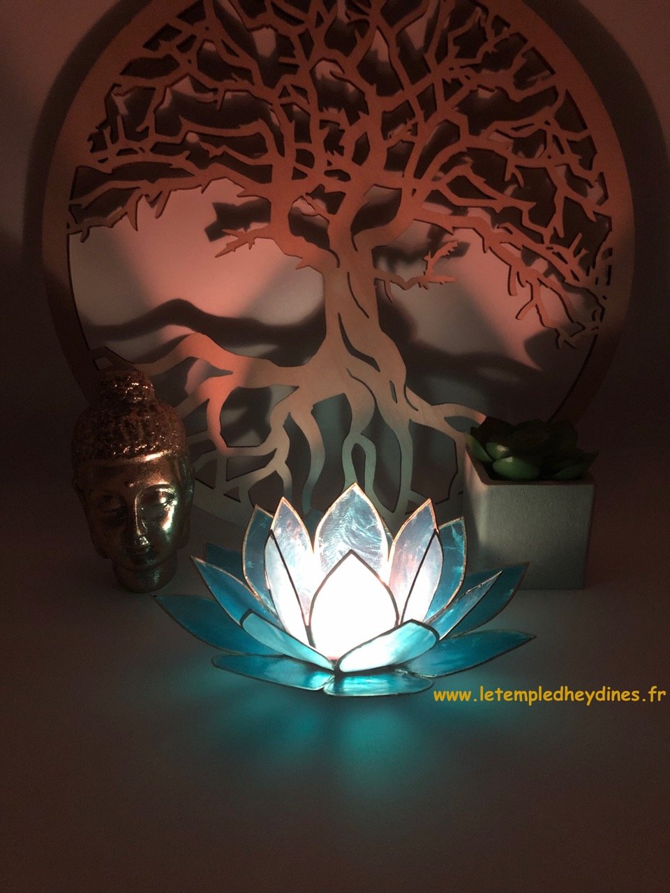 eclairage-d-ambiance-lotus-capiz-bleu-chakra-gorge-boutique-esoterique-le-temple-d-heydines
