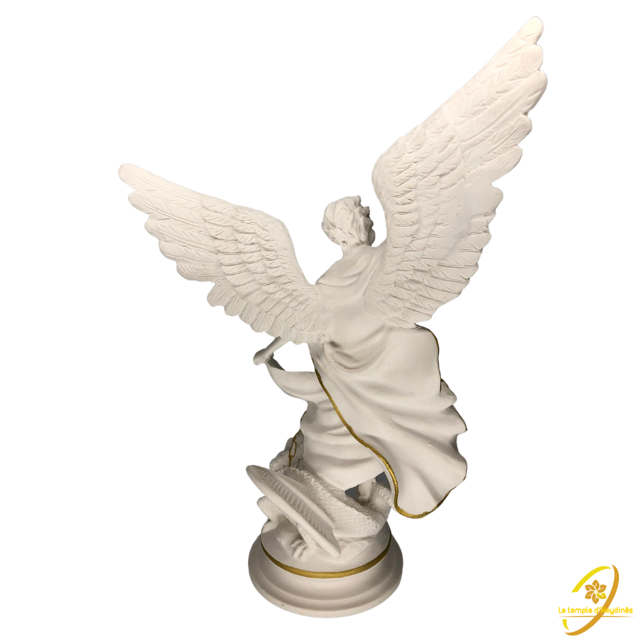 statue-saint-michel-en-albatre-boutique-esoterique-le-temple-d-heydines