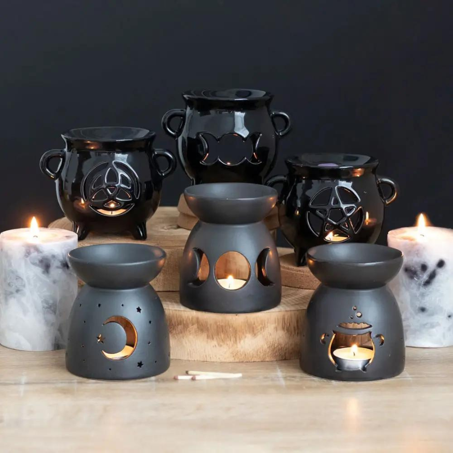 brûleur-a-huile-en-ceramique-noire-etoiles-et-lune-le-temple-d-heydines