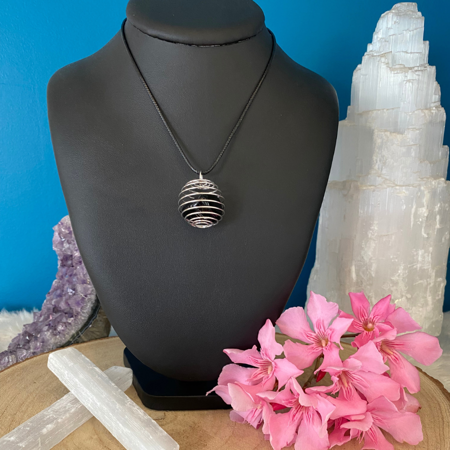 collier-pendentif-spirale-obsidienne-noire-boutique-esoterique-le-temple-d-heydines