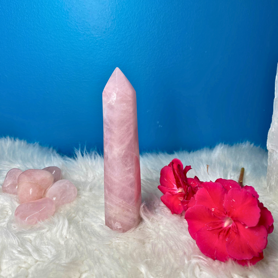 pointe-polie-quartz-rose-boutique-esoterique-le-temple-d-heydines