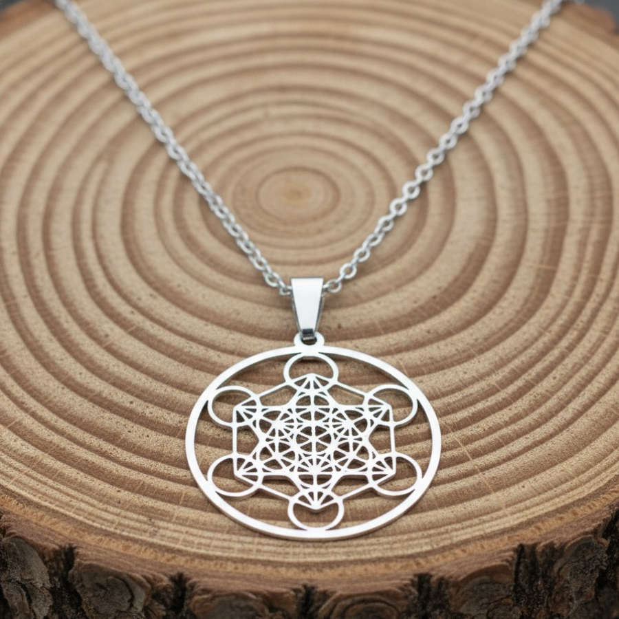 collier-cube-de-metatron-acier-inoxydable-argent-boutique-esoterique-en-ligne-le-temple-d-heydines
