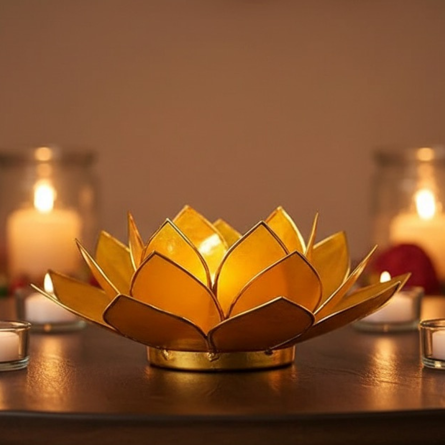 2 Bougeoirs Lotus Dorés - Pour Lampe à Huile Ou Ghee - Alliage - 9x5,5x5 Cm - Décoration Temple Ou Maison