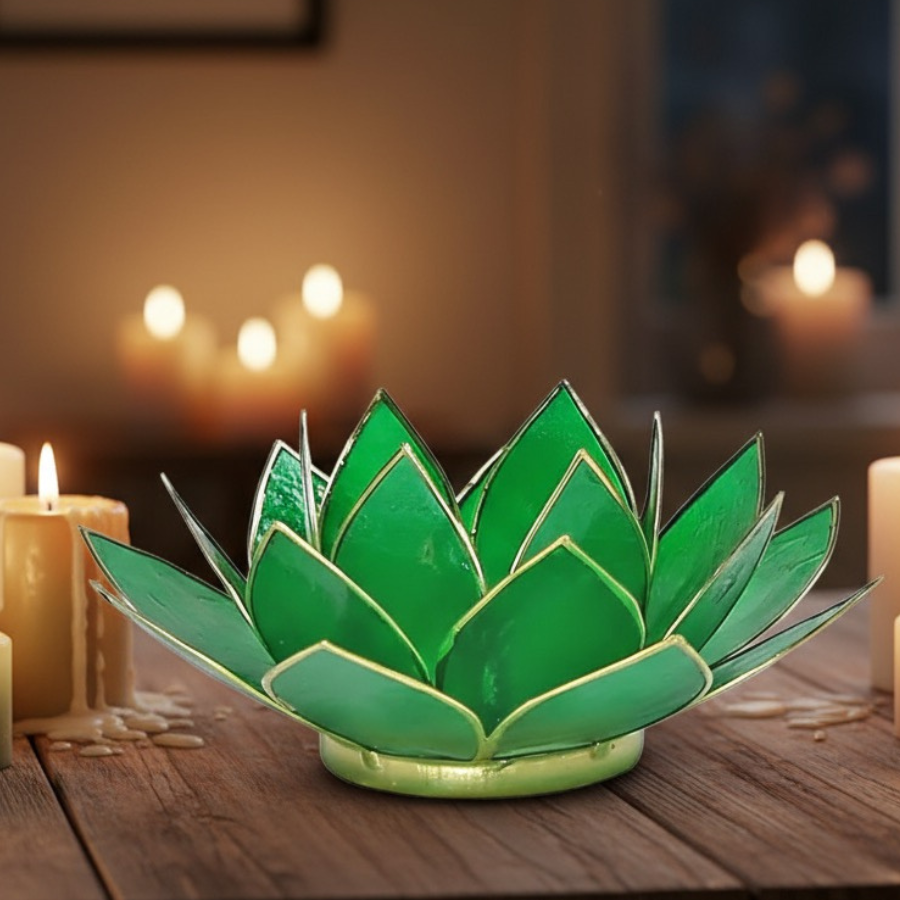 bougeoir-lotus-capiz-vert-et-or-chakra-coeur-boutique-esoterique-en-ligne-le-temple-d-heydines