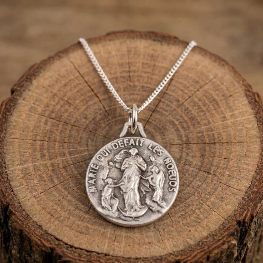 pendentif-medaille-marie-qui-defait-les-noeuds-en-metal-18mm-boutique-esoterique-en-ligne-le-temple-d-heydines
