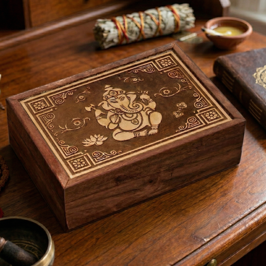 boite-en-bois-ganesh-pour-oracle-et-tarot-boutique-esoterique-en-ligne-le-temple-d-heydines