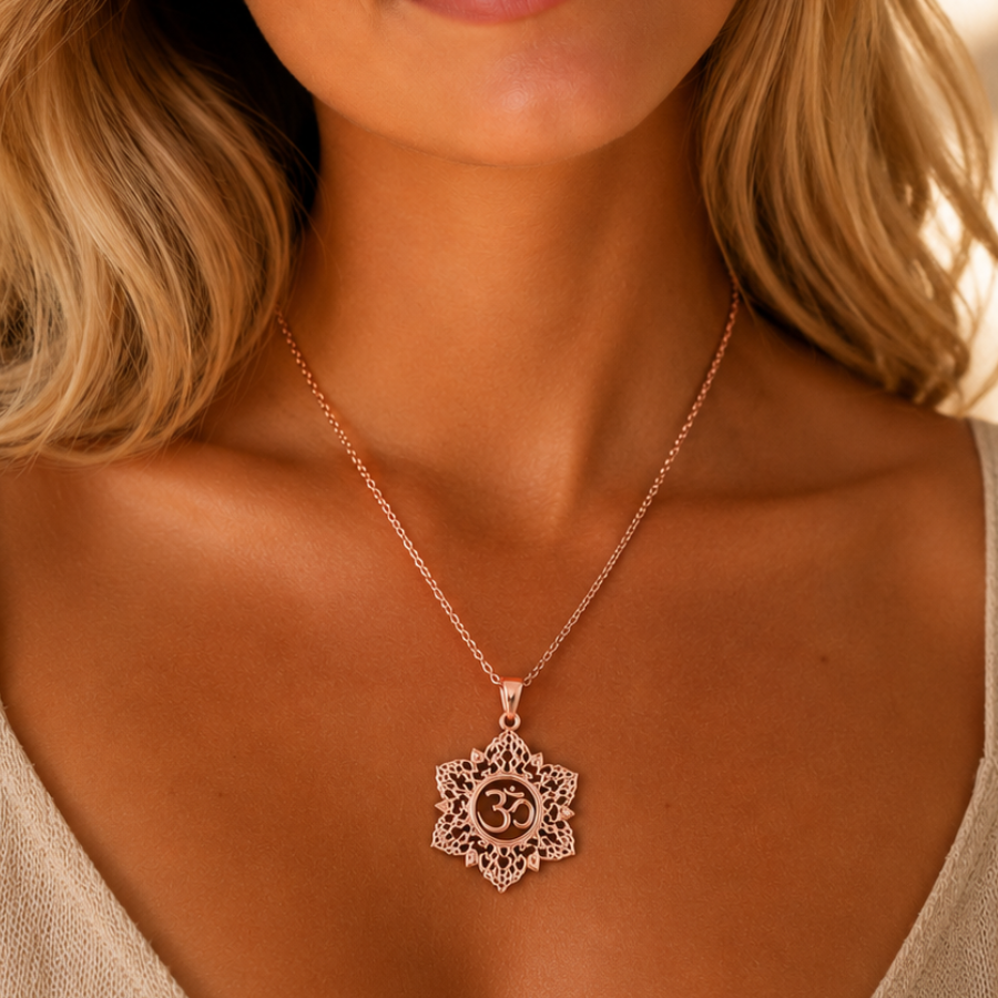pendentif-aum-lotus-or-rose-boutique-esoterique-en-ligne-le-temple-d-heydines