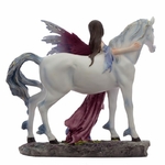 statue-fee-avec-licorne-resine-boutique-esoterique-le-temple-d-heydines