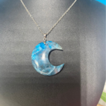 pendentif-apatite-croissant-de-lune-boutique-esoterique-le-temple-d-heydines