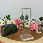 boucles-d-oreilles-en-labradorite-bleue-forme-marquise-argent-925-boutique-esoterique-en-ligne-le-temple-d-heydines