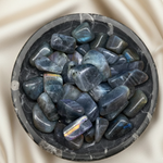 pierre-roulee-labradorite-arc-en-ciel-qualite-extra-2-a-3-centimetre-boutique-esoterique-en-ligne-le-temple-d-heydines