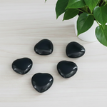 obsidienne-noire-forme-coeur-30mm-qualite-A-boutique-esoterique-en-ligne-le-temple-d-heydines