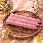 bougie-de-rituel-rose-clair-teintee-masse-boutique-esoterique-en-ligne-le-temple-d-heydines