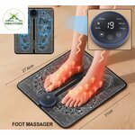 Tapis masseur de pieds EMS Altitude+ Visaltitude avec contrôleur détachable affichant 19 niveaux d'intensité, montrant l'effet de stimulation musculaire sur la voûte plantaire