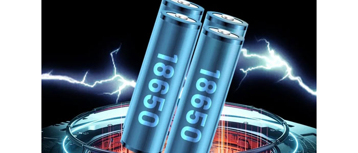 titan-v2-Steam-crave-gossiste-300w