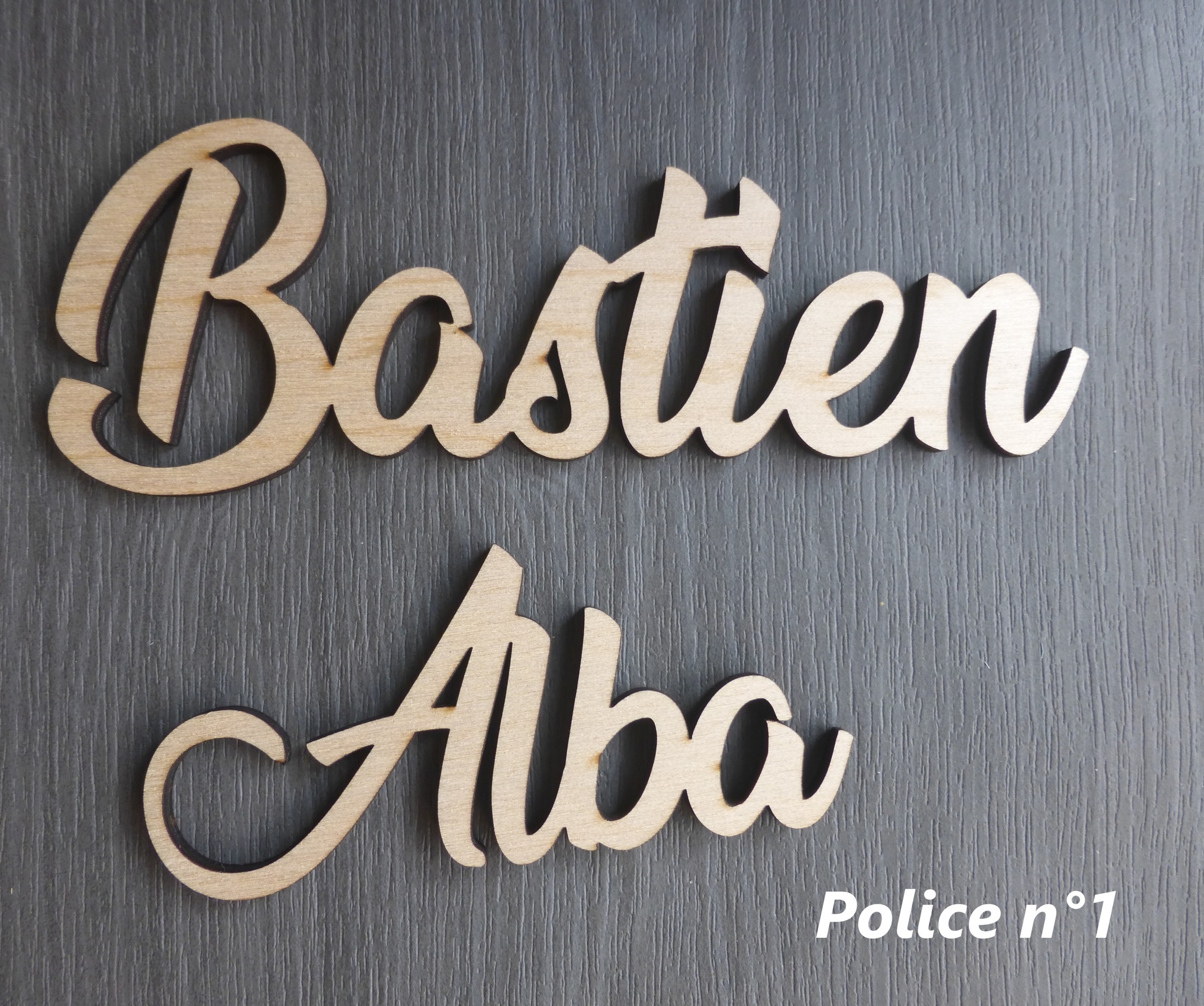 lettre en bois