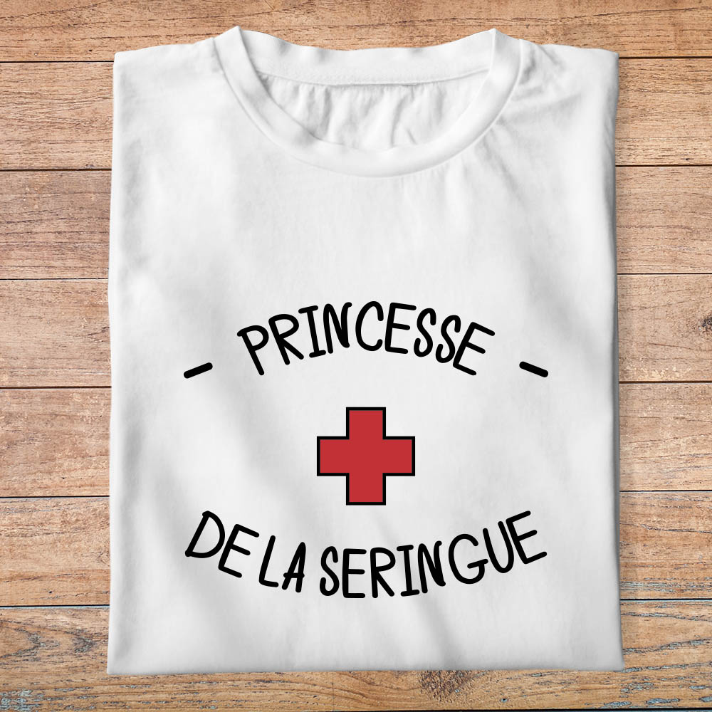 ftmin2- métiers - princesse de la seringue - t shirt plié femme- couleur blanc