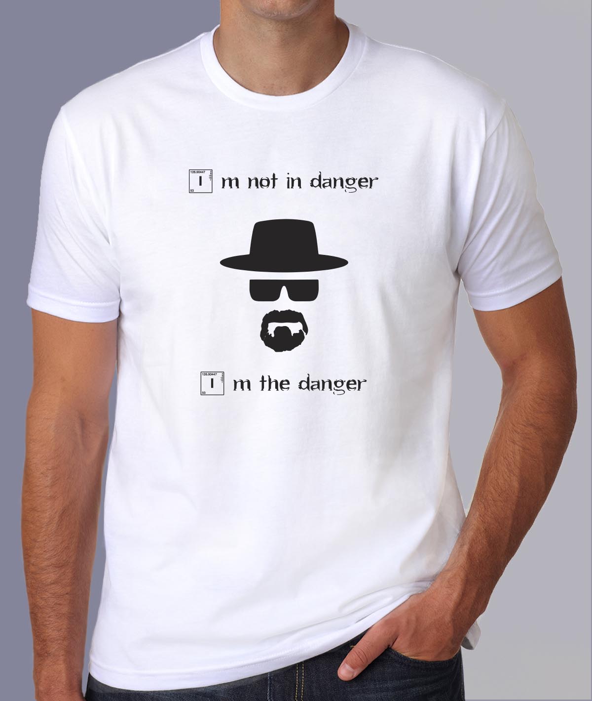 fbb1- Breaking bad- Im not in danger Im the danger - t shirt porté homme - couleur blanc