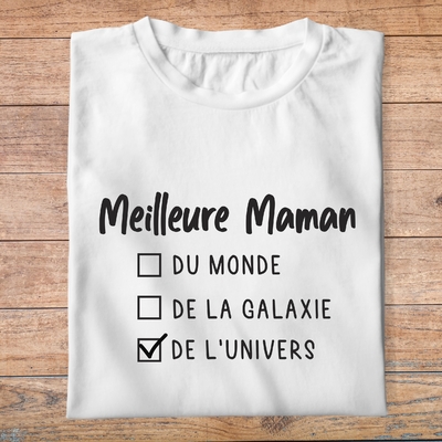 ffma3-famille-maman-Meilleure-maman-du-monde-de-la-galaxie-de-l-univers-fête-des-mères- shirt-blanc-pb