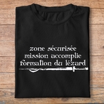 fk9- Kaamelott - zone sécurisée, mission accomplie, formation du lézard - t shirt plié homme - couleur noir