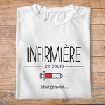 ftmin1- métiers - infirmière en cours de chargement - t shirt plié femme- couleur blanc