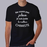 ftm23-métiers-ne-soyez-pas-jaloux-je-suis-juste-le-meilleur-chimiste-t shirt-porté-homme-couleur-noir