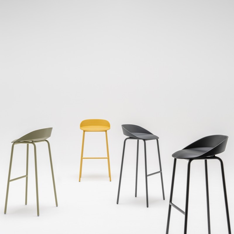 Tabouret_haut_métal_plastique_design