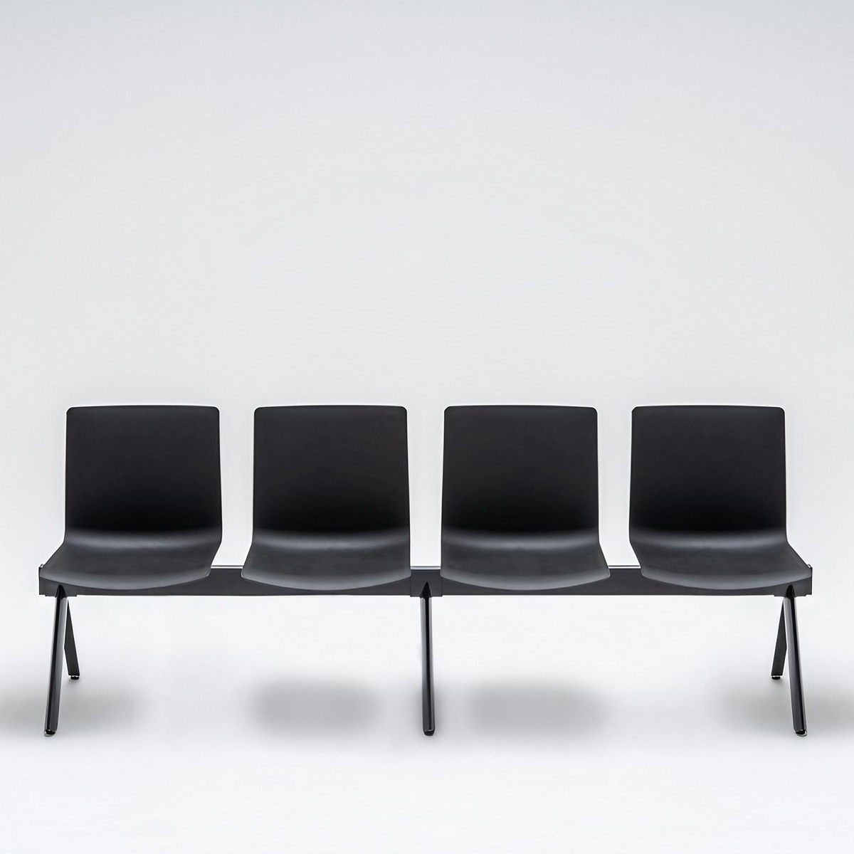 Chaises sur poutre économiques 2 à 4 places