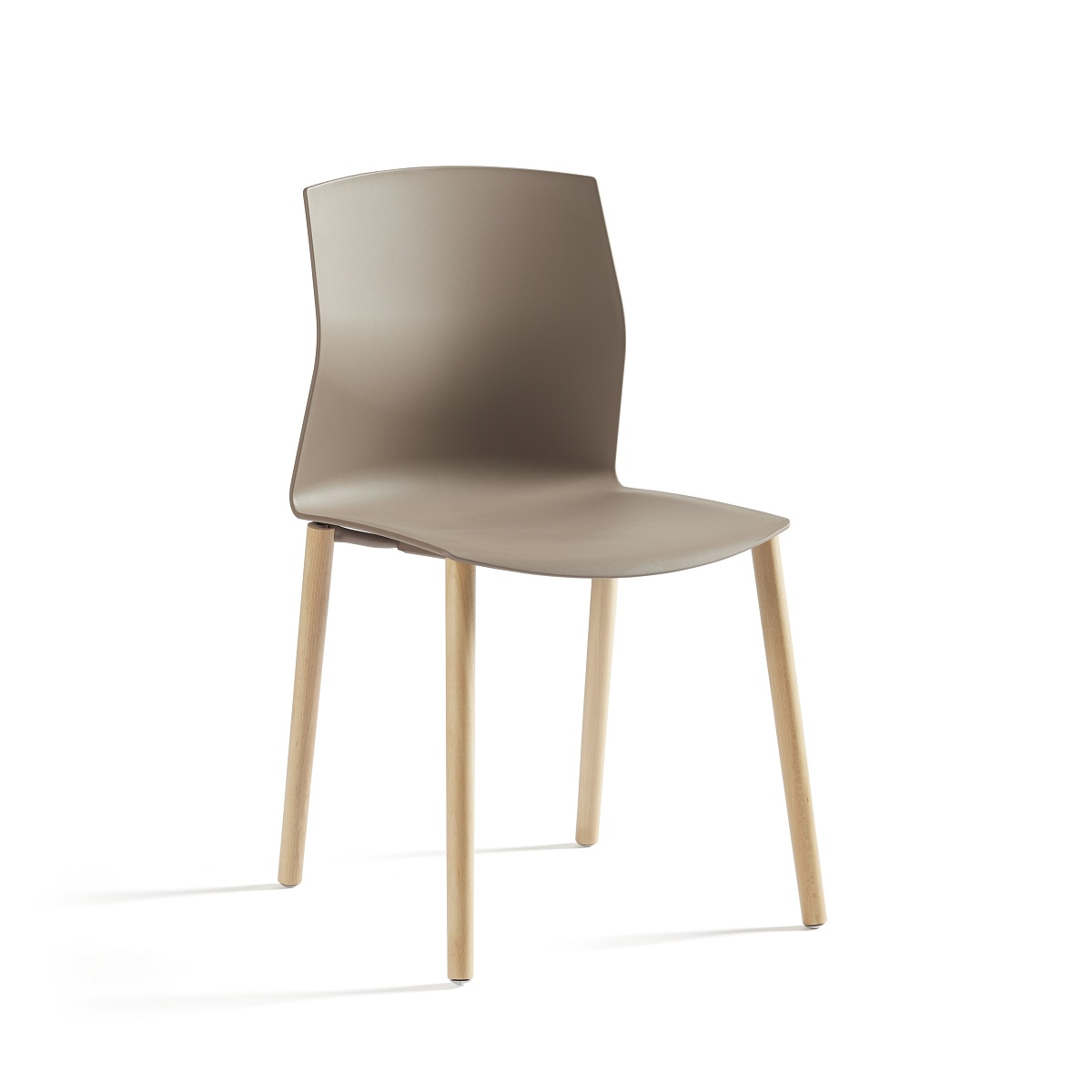 Chaise_polypropylène_piètement_bois