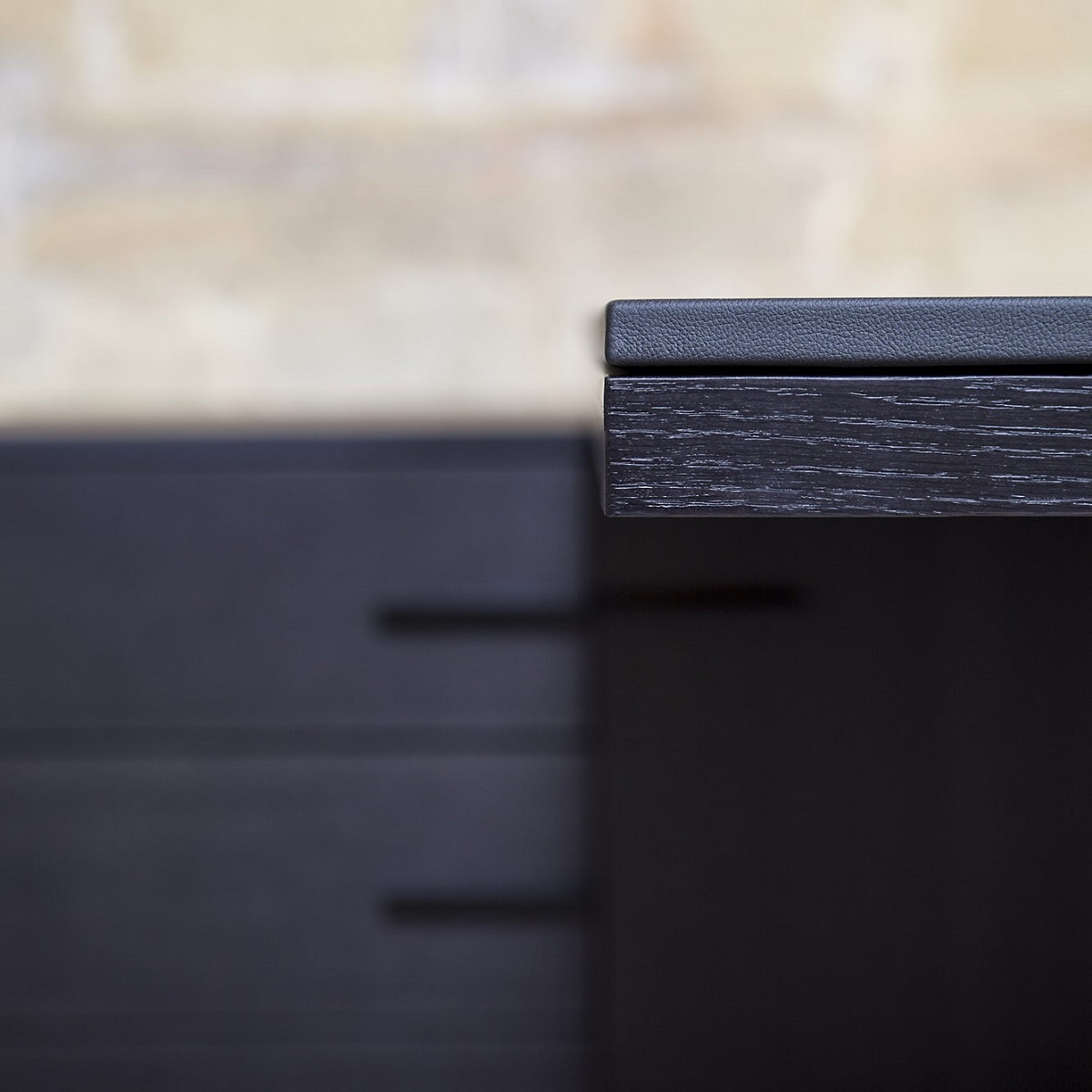 Bureau_direction_style_industriel_sous_main_eco_cuir