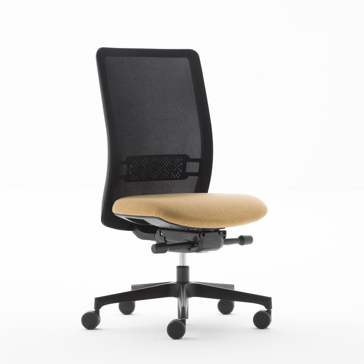Chaise_travail_moderne_colorée_pas_chère