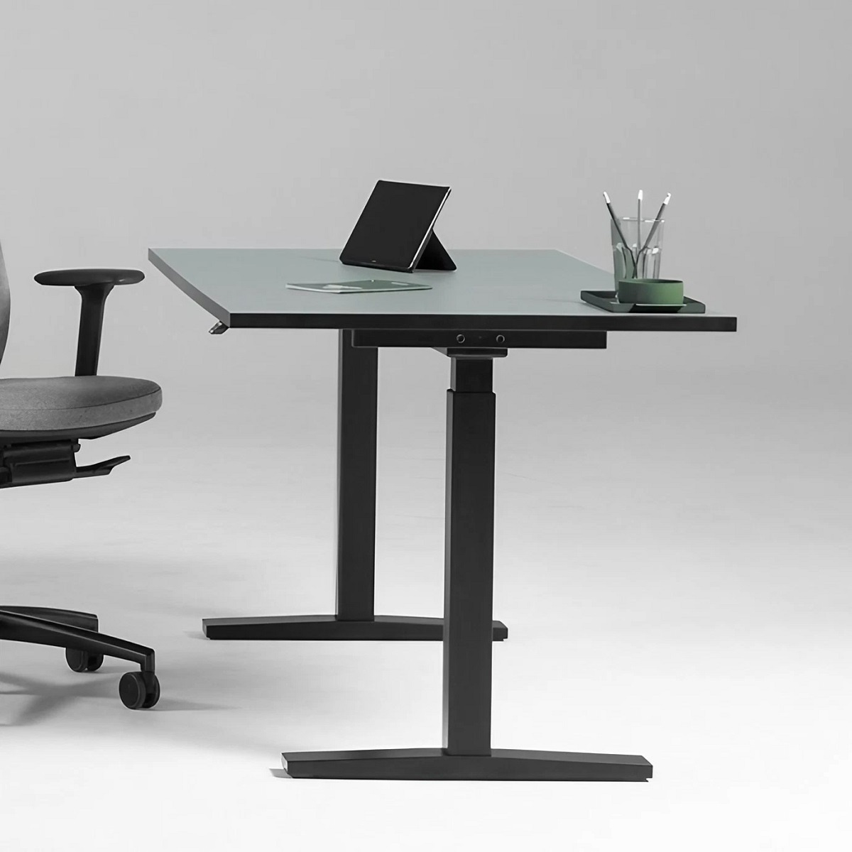 Bureau_électrique_pas_cher_design
