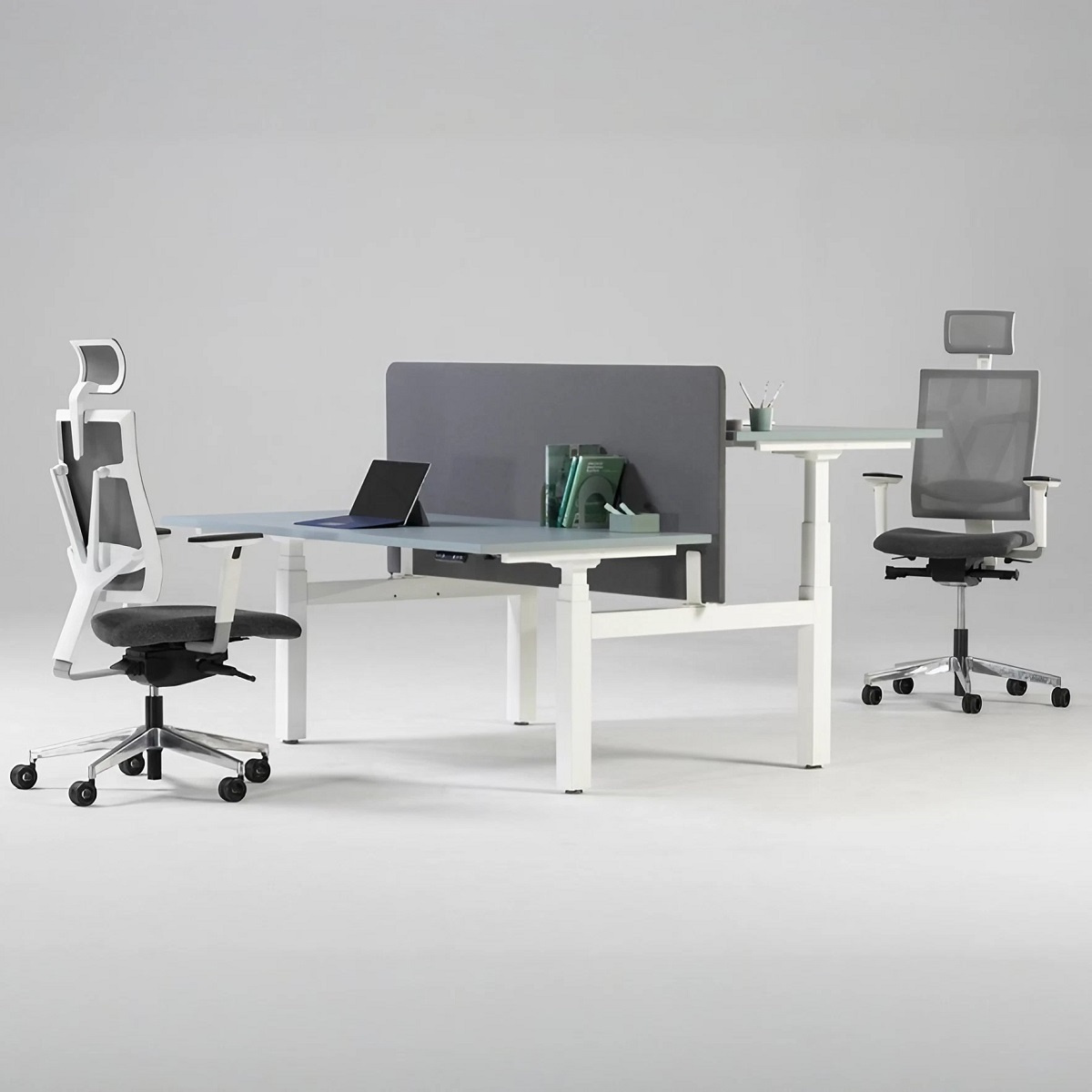 Bureau bench assis-debout économique tout équipé