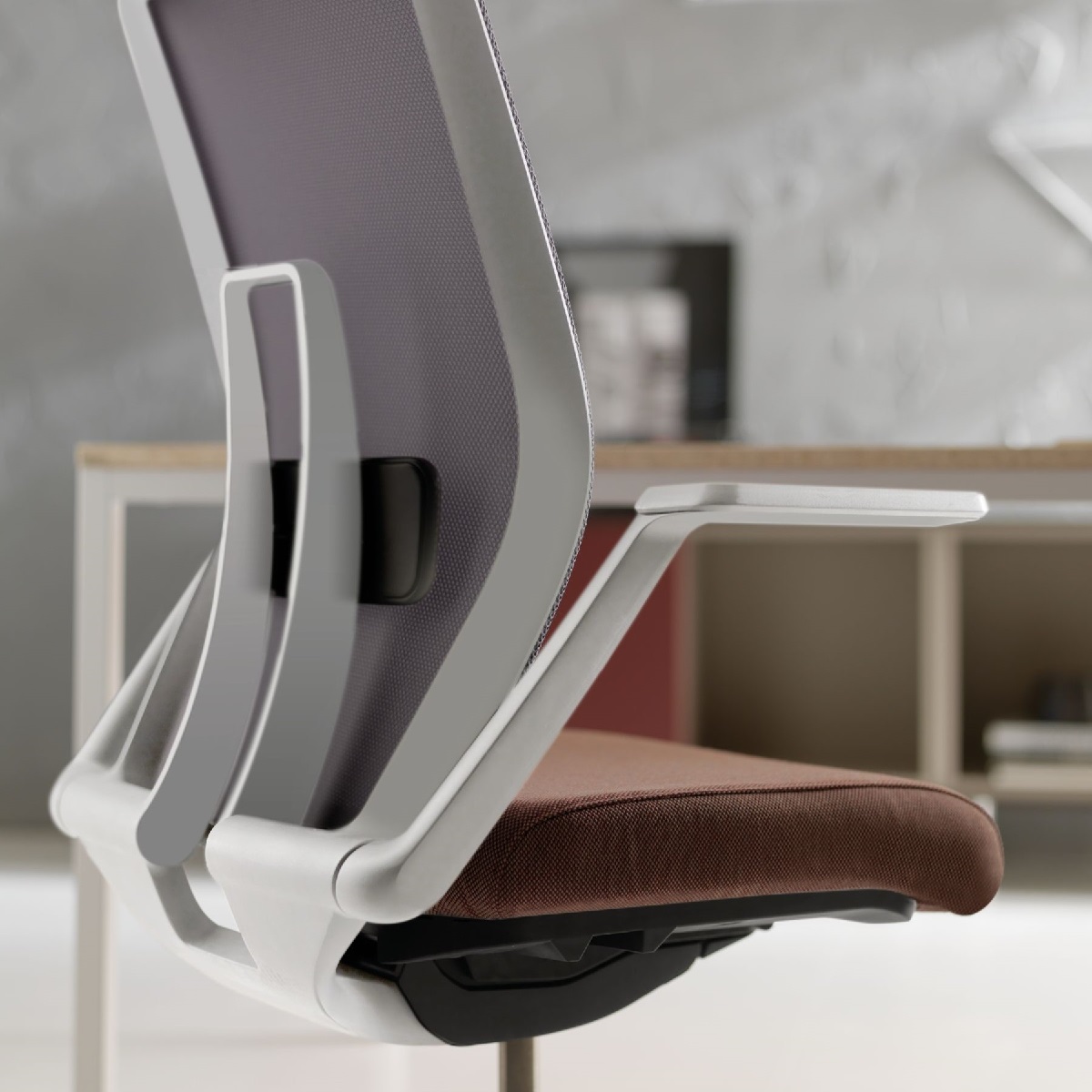 Chaise_opérative_résille_ergonomique