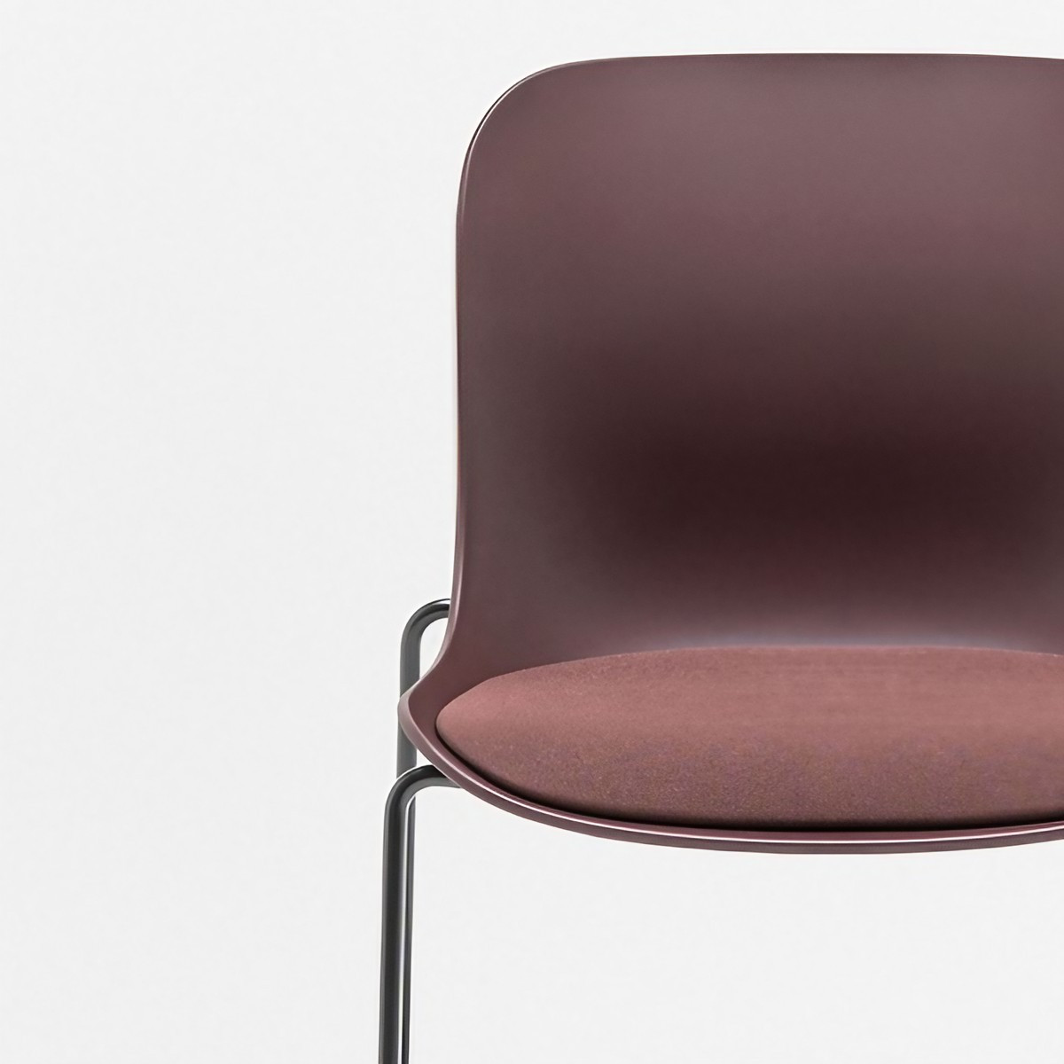 Chaise_réunion_tapissée_design_confortable