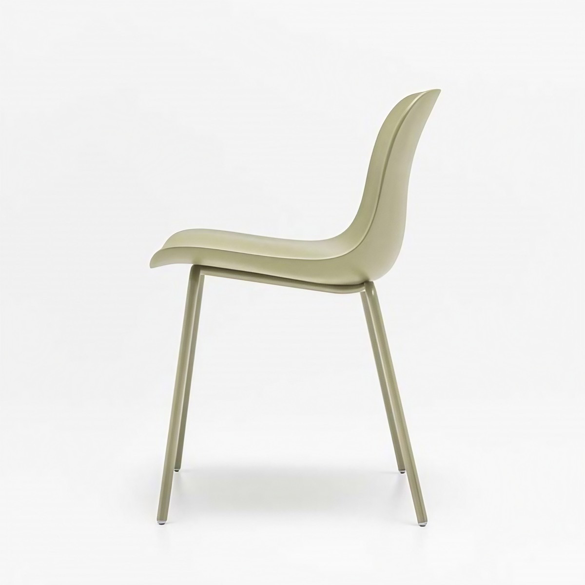 Chaise_réunion_design_minimaliste_piètement_métallique