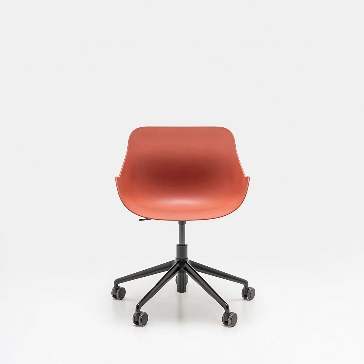 Chaise_réunion_plastique_réglable_hauteur_piètement_métallique